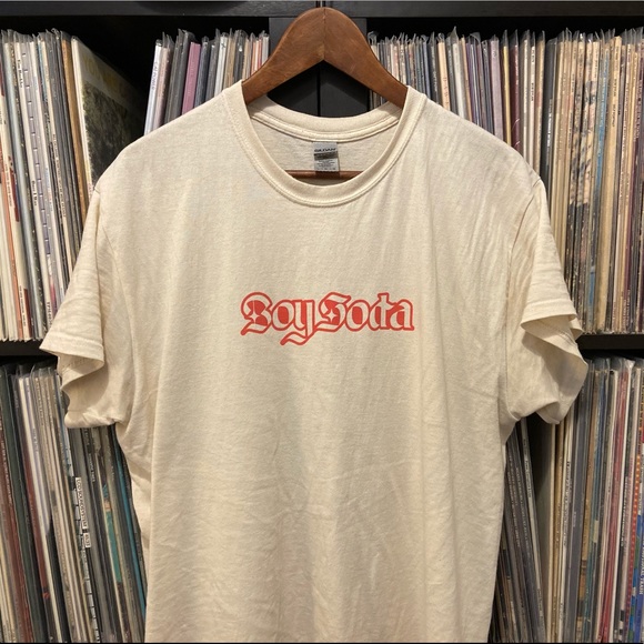 💥HOST PICK💥 BOY SODA “I Could Look at You Forever” Artist Ausmusic Day T 👦🥤 - Picture 3 of 11